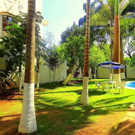 Hotel Cascata Das Pedras フォス・ド・イグアス エクステリア 写真