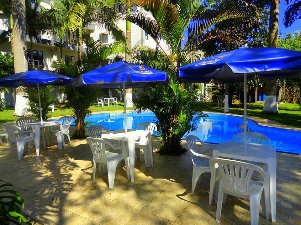 Hotel Cascata Das Pedras フォス・ド・イグアス エクステリア 写真